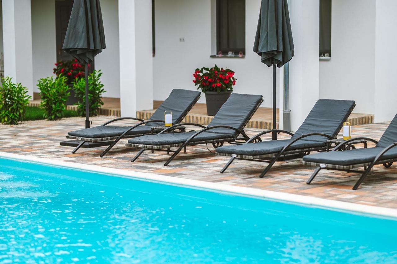 Palkonyha Panzio Speiz Gasztromuhely Bed & Breakfast Palkonya Exterior foto